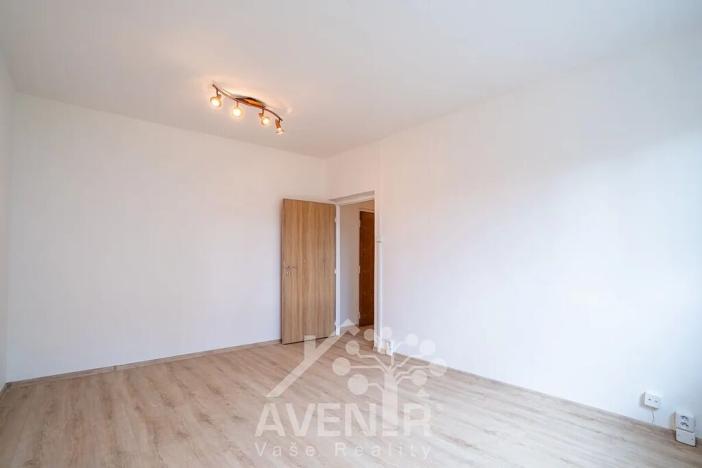 Pronájem bytu 1+1, Zlín, Husova, 33 m2