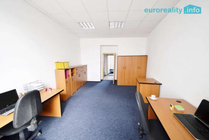 Pronájem kanceláře, Mariánské Lázně, 15 m2