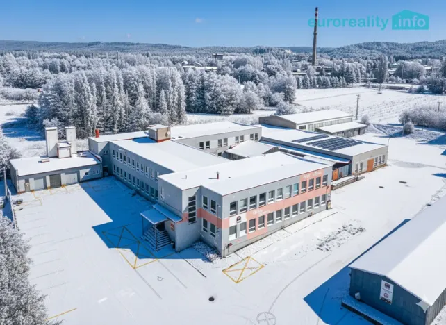 Pronájem skladu, Mariánské Lázně, třída Vítězství, 900 m2