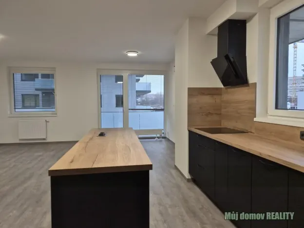 Pronájem bytu 3+kk, Praha - Prosek, Čakovická, 83 m2