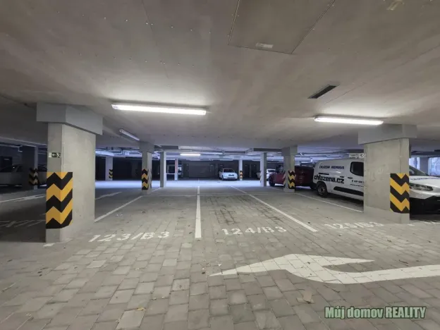 Pronájem bytu 3+kk, Praha - Prosek, Čakovická, 83 m2