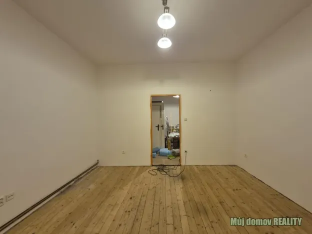 Pronájem bytu 3+1, Praha - Horní Počernice, Mezilesí, 100 m2