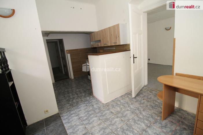 Pronájem bytu 2+1, Mariánské Lázně, Hlavní třída, 67 m2