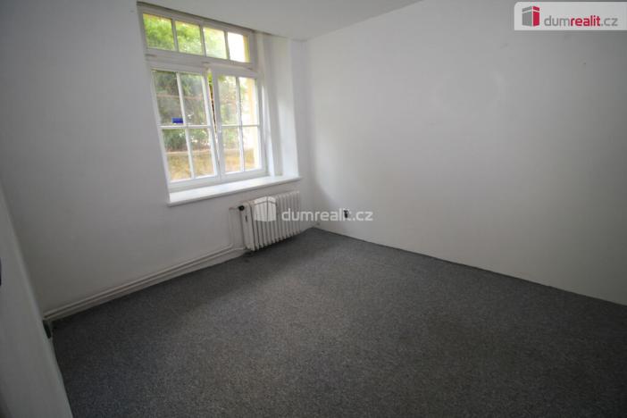 Pronájem bytu 2+1, Mariánské Lázně, Hlavní třída, 67 m2