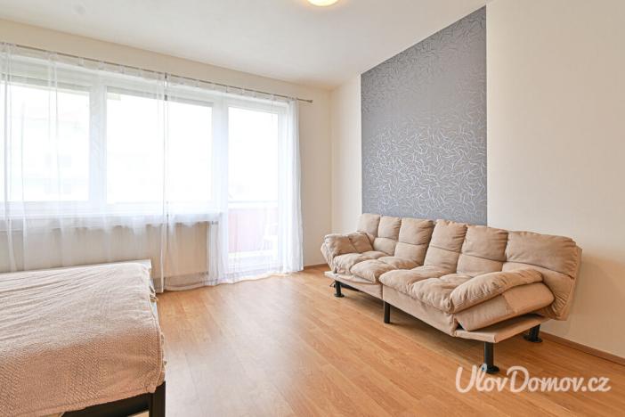 Prodej bytu 1+kk, Praha - Horní Měcholupy, Modenská, 35 m2