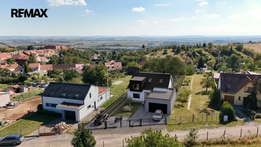 Prodej rodinného domu, Pozořice, 277 m2