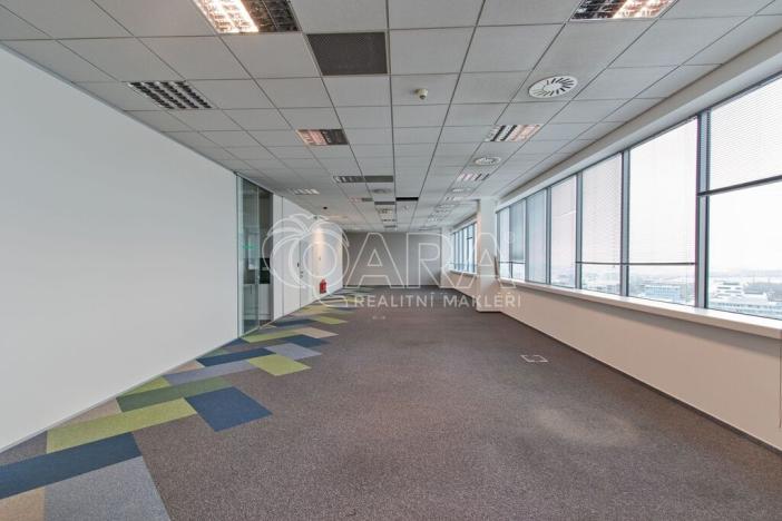 Pronájem kanceláře, Praha - Chodov, Türkova, 500 m2