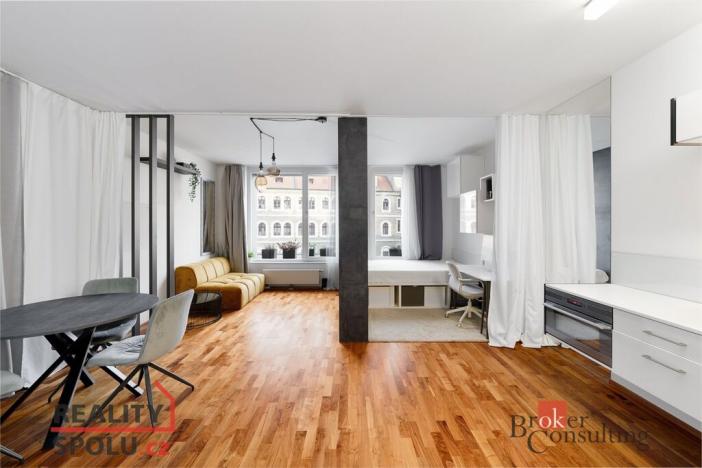 Pronájem bytu 2+kk, Praha - Smíchov, Švédská, 42 m2