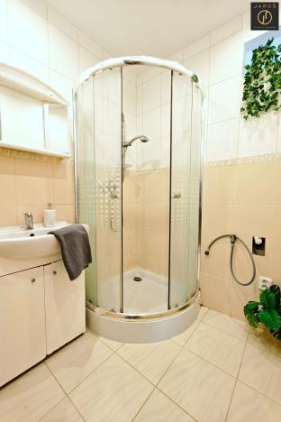 Prodej bytu 3+1, Plzeň, Heyrovského, 62 m2