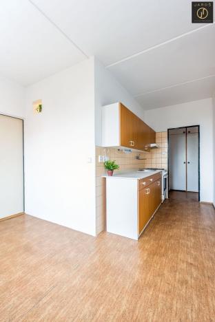 Prodej bytu 3+1, Plzeň, Heyrovského, 62 m2