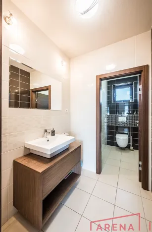 Prodej rodinného domu, Šlapanice, Za Humny, 250 m2