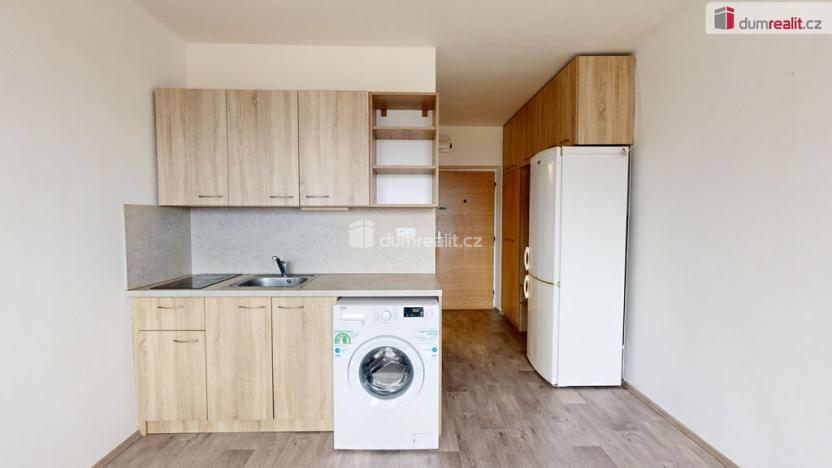 Pronájem bytu 1+kk, Opava, Holasická, 25 m2