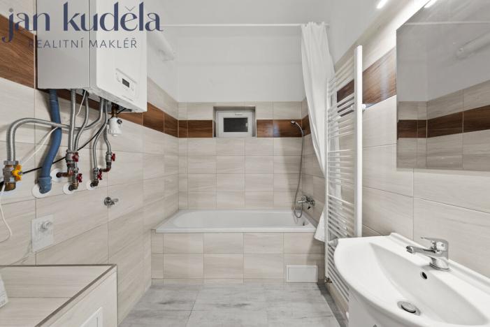 Pronájem bytu 3+1, Brno, Krkoškova, 85 m2