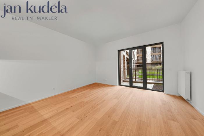 Pronájem bytu 1+kk, Brno, Bratislavská, 36 m2