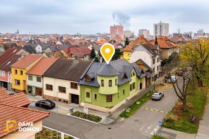 Prodej rodinného domu, Hodonín, Mírové nám., 279 m2