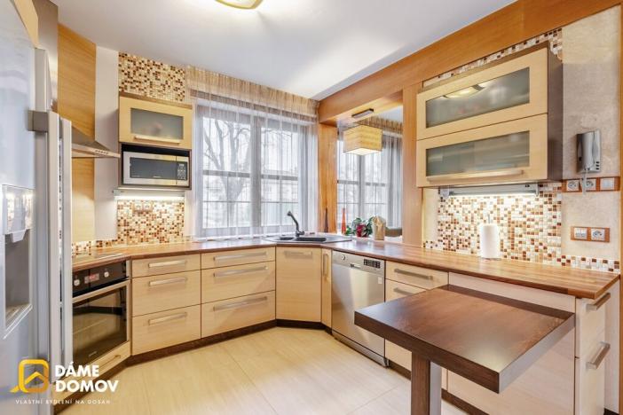 Prodej rodinného domu, Hodonín, Mírové nám., 279 m2