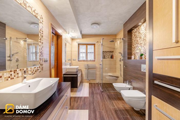 Prodej rodinného domu, Hodonín, Mírové nám., 279 m2