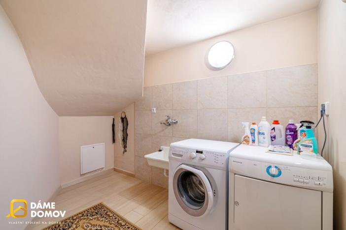 Prodej rodinného domu, Hodonín, Mírové nám., 279 m2