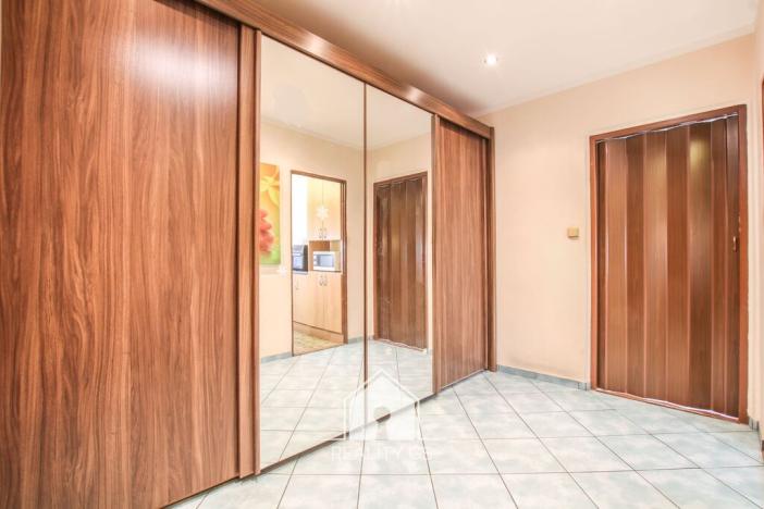 Prodej bytu 3+1, Jílové, Školní, 65 m2