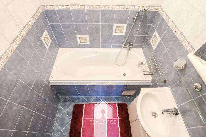 Prodej bytu 3+1, Jílové, Školní, 65 m2