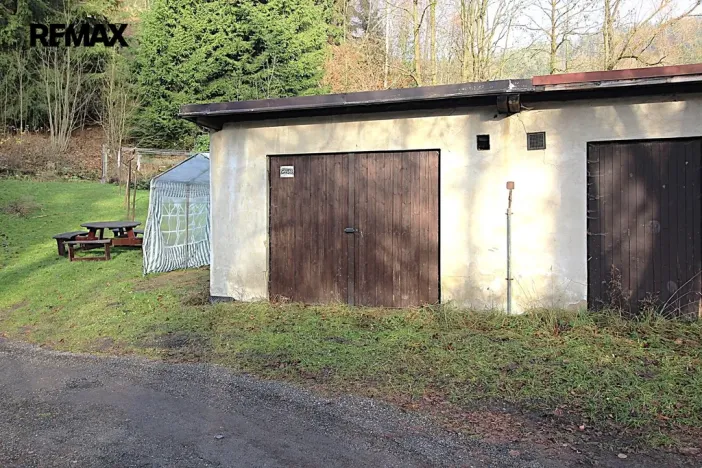 Prodej garáže, Desná, Schindlerova, 24 m2