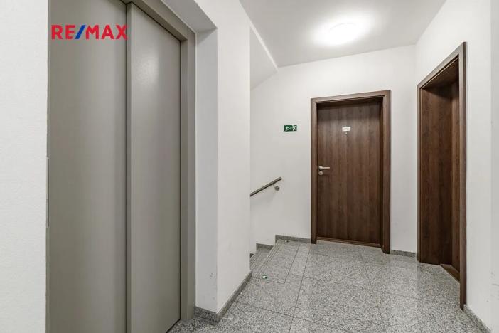 Prodej bytu 2+kk, České Budějovice, České Vrbné, 77 m2