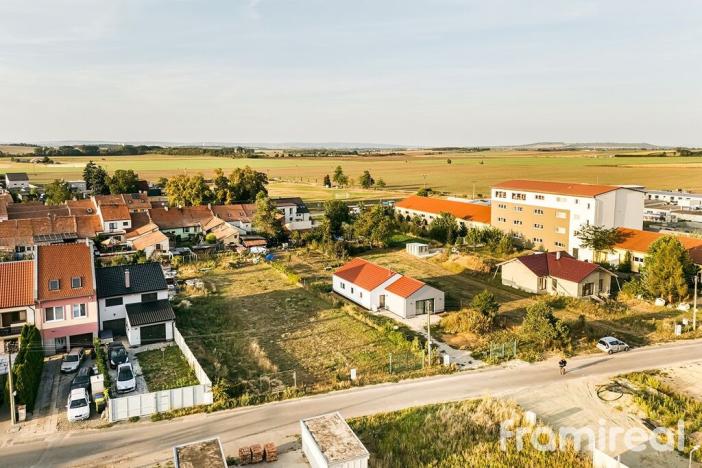 Prodej pozemku pro bydlení, Opatovice, Velké dráhy, 1000 m2