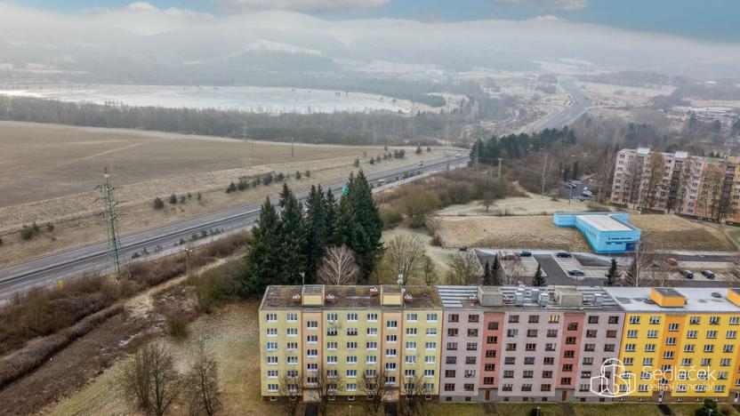 Prodej bytu 3+1, Sokolov, Slavíčkova, 66 m2