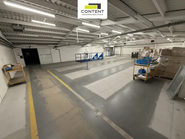 Pronájem skladu, Praha - Hostivař, Radiová, 3922 m2