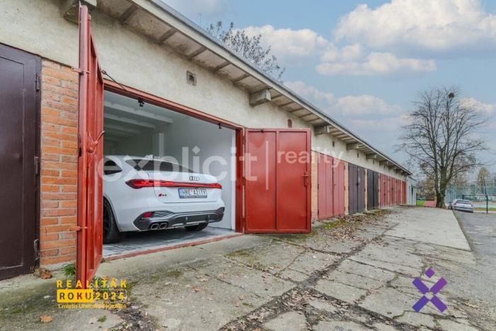 Prodej garáže, Zlín, Růmy, 18 m2