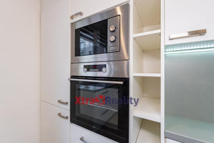 Prodej bytu 2+kk, Teplice, Křížkovského, 52 m2