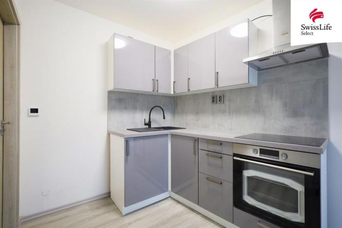 Prodej bytu 2+kk, Jimramov, náměstí Jana Karafiáta, 36 m2