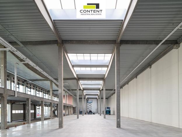 Pronájem skladu, Plzeň - Skvrňany, Ke Karlovu, 3683 m2