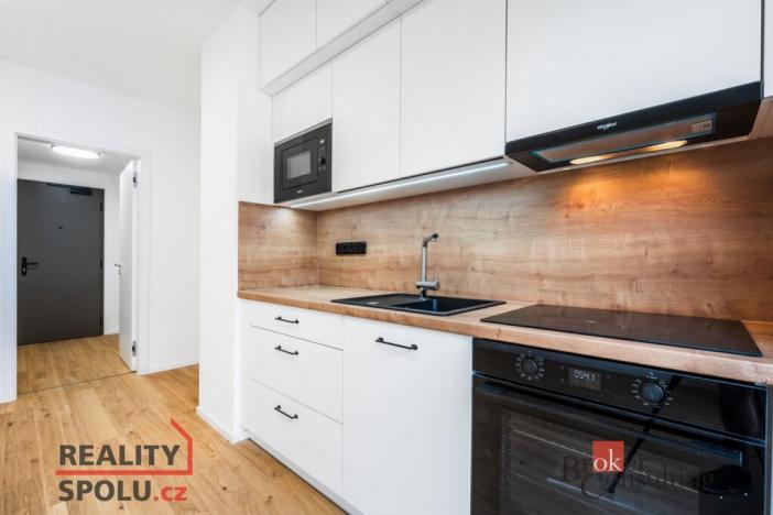 Pronájem bytu 1+kk, Brno - Zábrdovice, Bratislavská, 23 m2