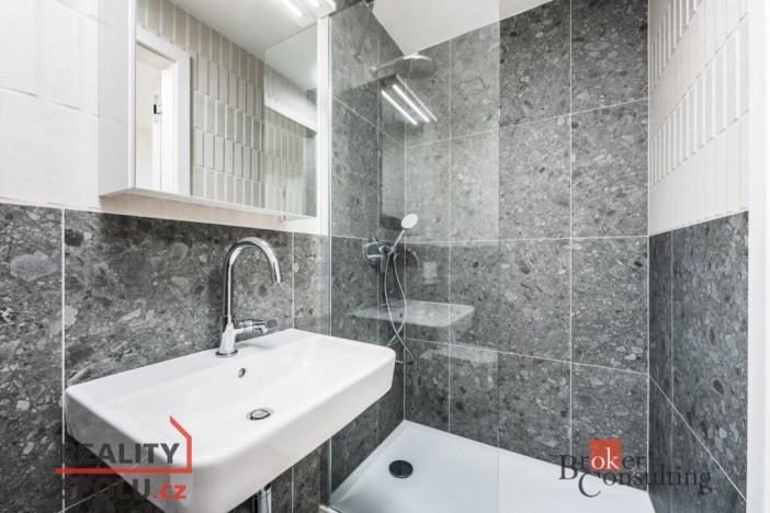 Pronájem bytu 1+kk, Brno - Zábrdovice, Bratislavská, 23 m2