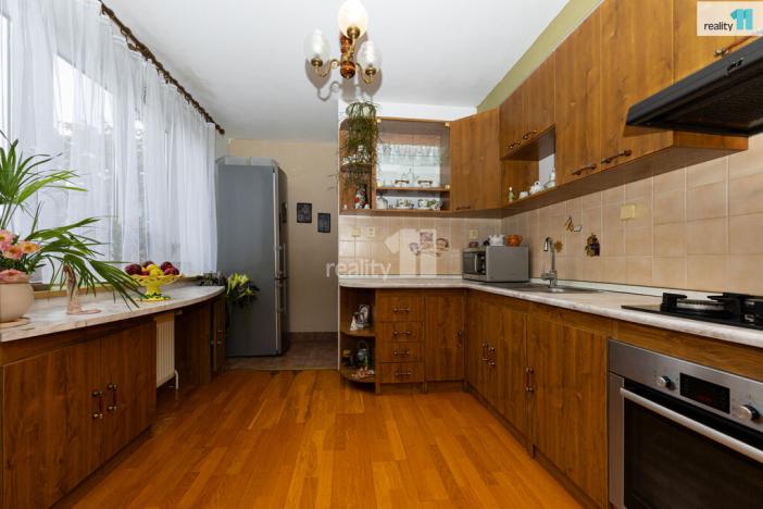 Prodej bytu 3+kk, Praha - Suchdol, Kamýcká, 151 m2