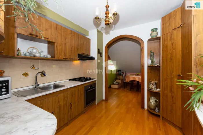 Prodej bytu 3+kk, Praha - Suchdol, Kamýcká, 151 m2