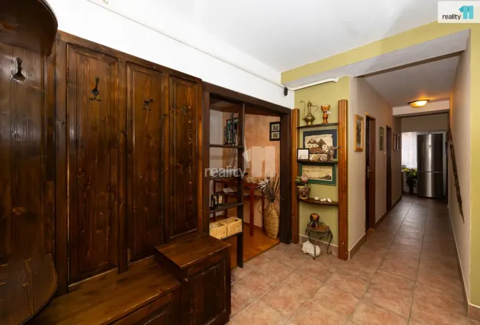 Prodej bytu 3+kk, Praha - Suchdol, Kamýcká, 151 m2