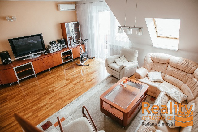 Pronájem bytu 3+kk, Otrokovice, nám. 3. května, 110 m2