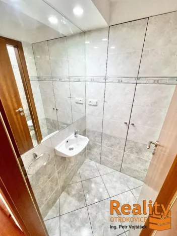 Pronájem bytu 3+kk, Otrokovice, nám. 3. května, 110 m2