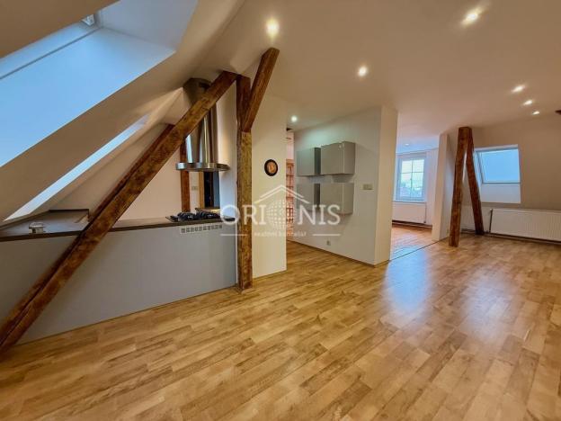 Pronájem bytu 3+1, Chomutov, Rooseveltova, 85 m2