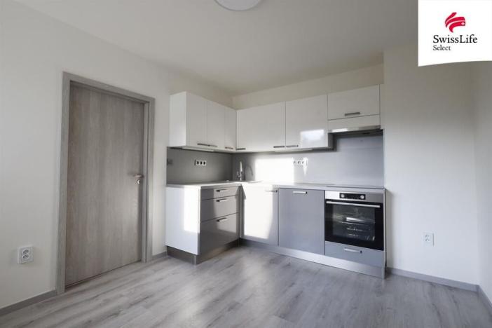 Prodej bytu 2+1, Jimramov, náměstí Jana Karafiáta, 74 m2