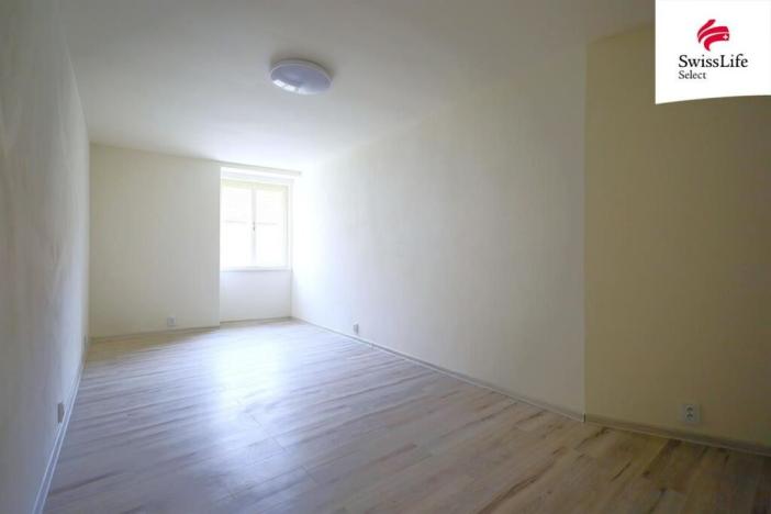 Prodej bytu 2+kk, Jimramov, náměstí Jana Karafiáta, 60 m2