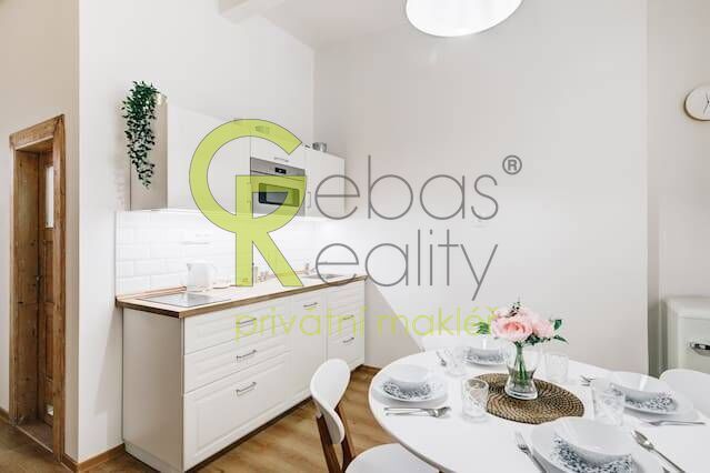 Pronájem bytu 2+kk, Praha, Na výtoni, 47 m2