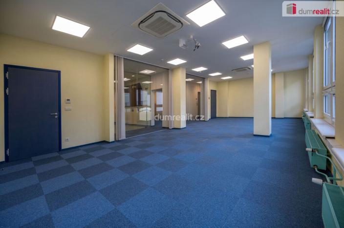 Pronájem kanceláře, České Budějovice - České Budějovice 6, Jeronýmova, 25 m2