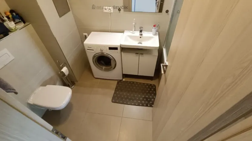 Prodej bytu 2+kk, Hluboká nad Vltavou, Ječná, 55 m2