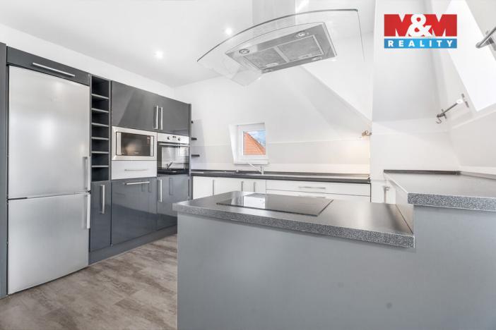 Prodej bytu 3+kk, Teplice, Škroupova, 72 m2