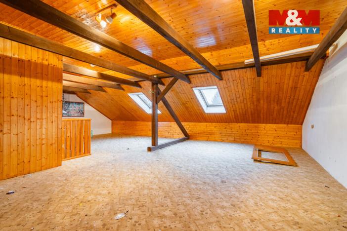 Prodej rodinného domu, Chlum, 220 m2