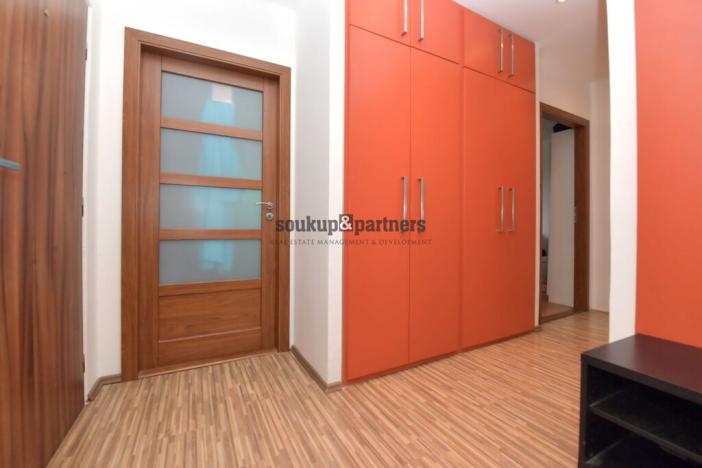 Prodej bytu 3+kk, Praha - Kobylisy, Čimická, 72 m2