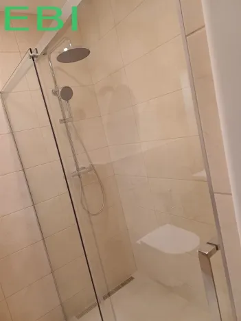 Pronájem bytu 4+1, Praha - Nové Město, Masarykovo nábřeží, 103 m2